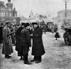 1 мая 1919 года. Москва. В.И.Ленин на Красной площади беседует с секретарём МК РКП(б) В.М.Заго...jpg