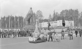 1970-1971 годы. Челябинск 70. Первомайский парад..jpg